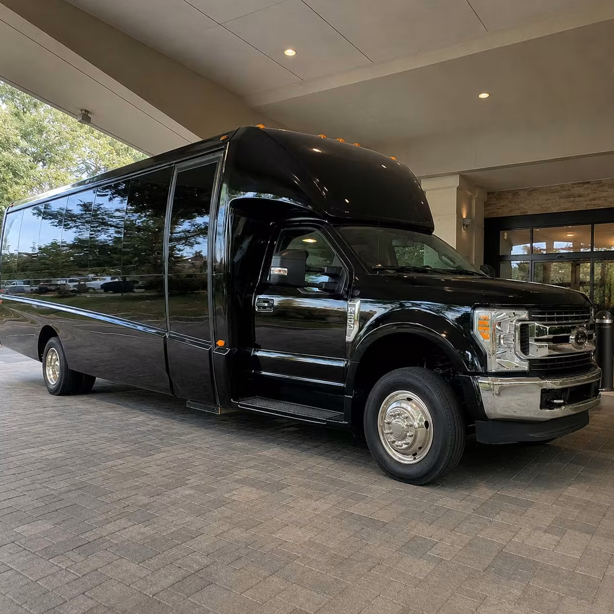 20 passenger minibus