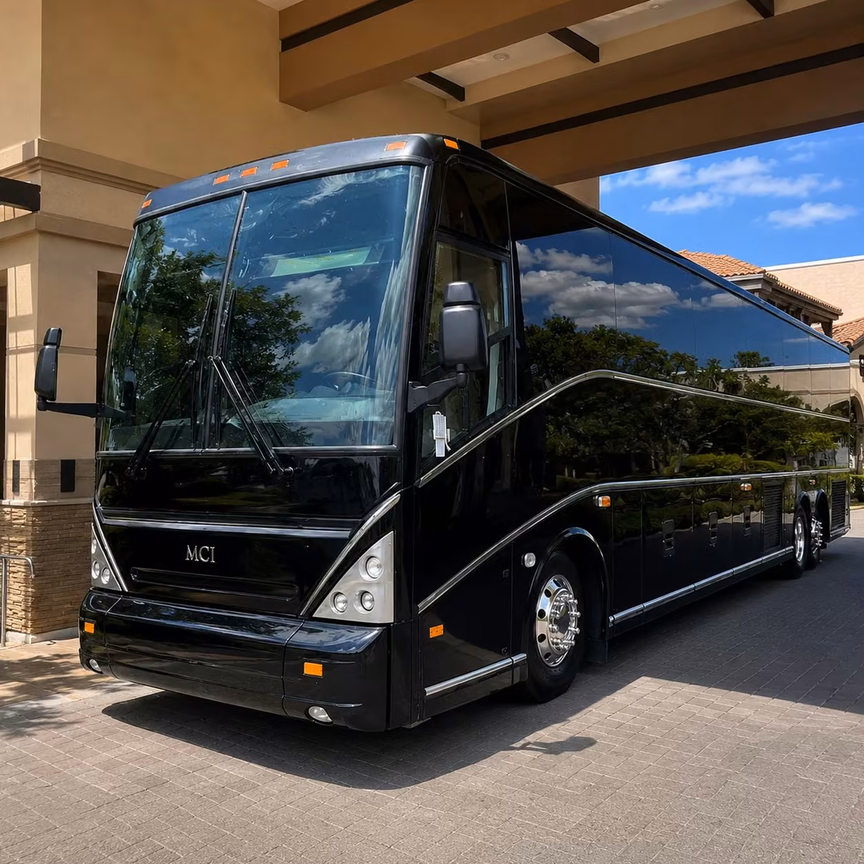 bringing out of town wedding guests in from bradley or tweed new haven a charter bus makes it easy