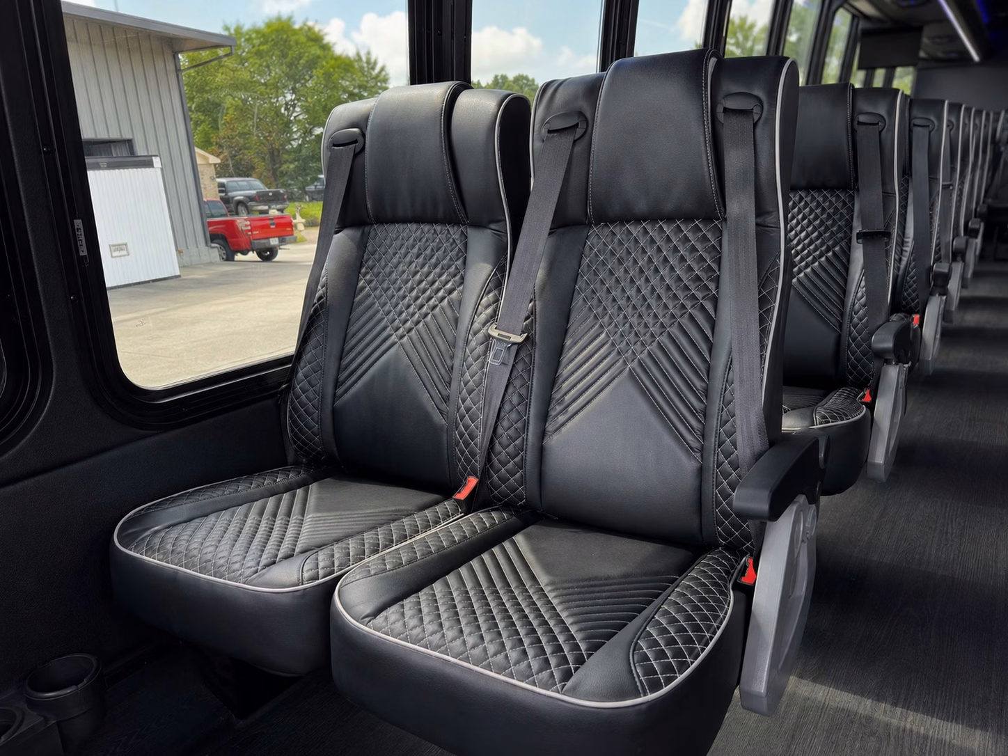 charter buses for sikorsky memorial airport area government civilian agency shuttles