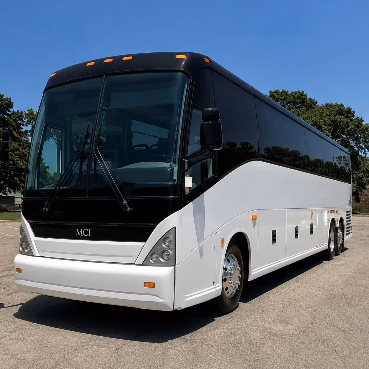 hotel to airport shuttle buses for stratford and bridgeport groups