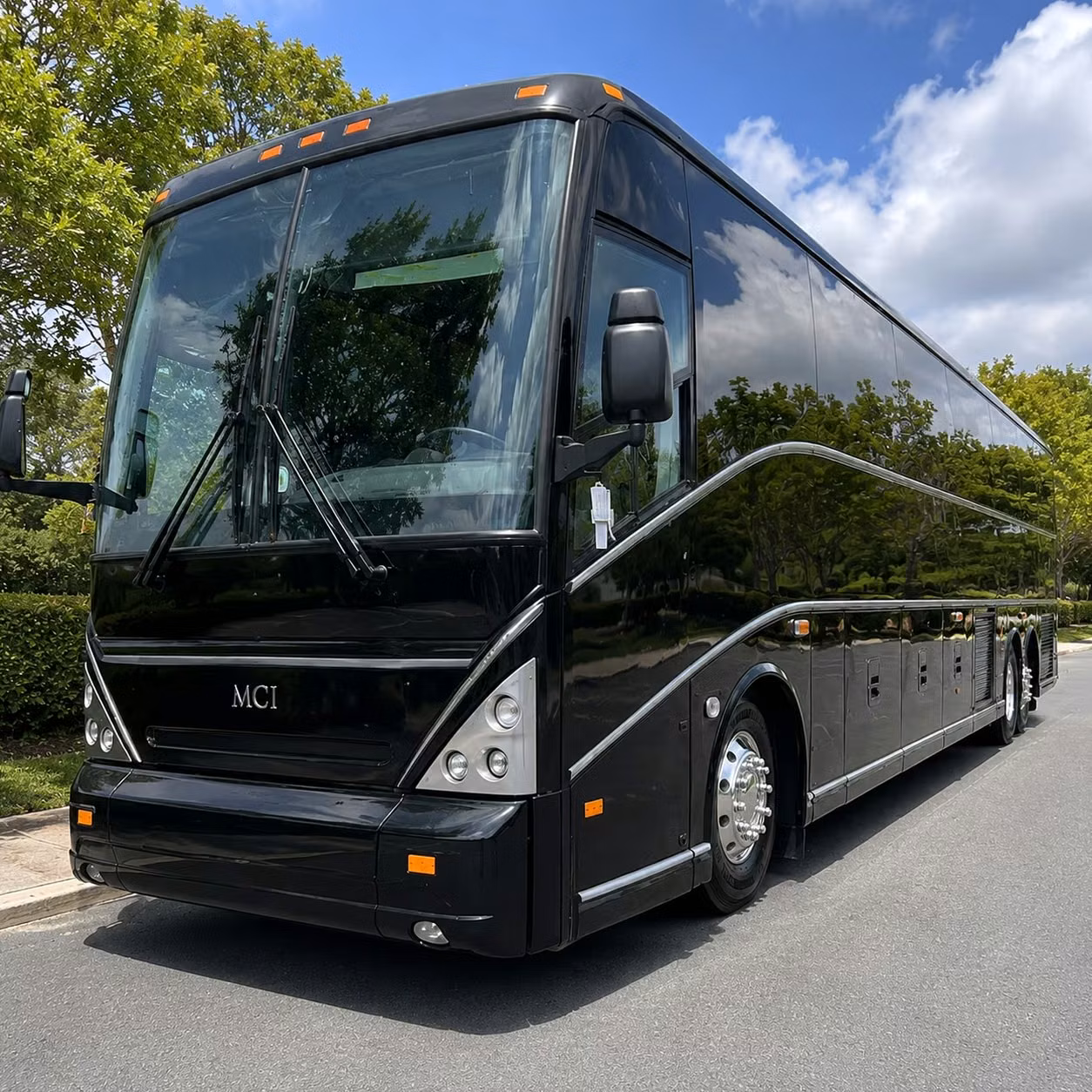 shuttle your stratford team to sikorsky memorial airport without the parking headache